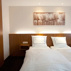 3* Otel Empire